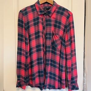 Gap plaid shirt pink and blue size large.